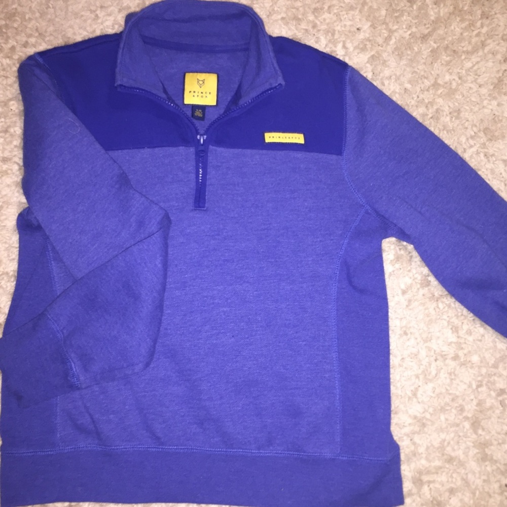 Blue Prince and Fox pullover